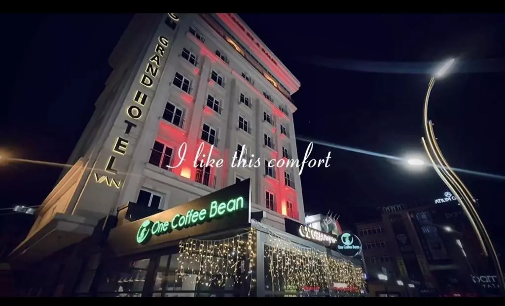 گرند هتل وان